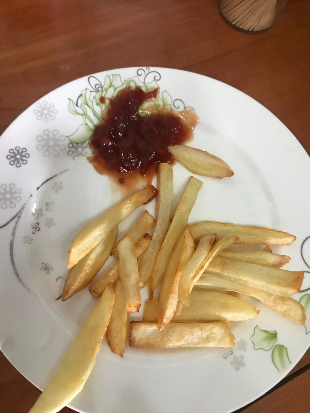 不用油也能炸出香脆好吃的薯条（空气炸锅版）