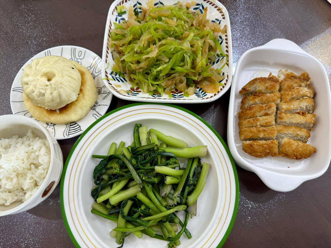 清炒油菜花（本帮做法）