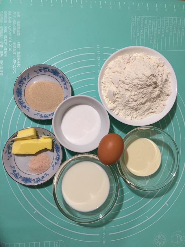 纯奶手撕吐司的做法 步骤1