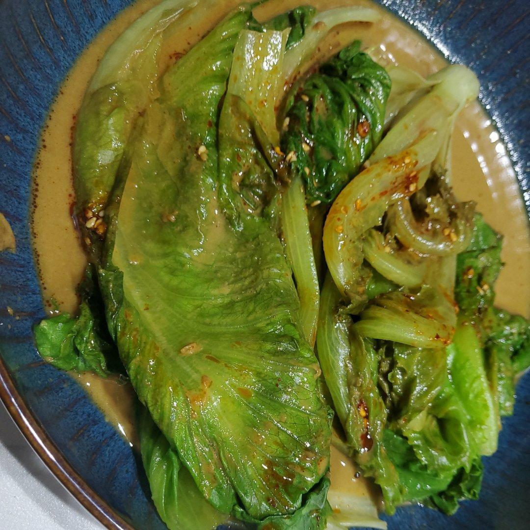 麻酱拌生菜