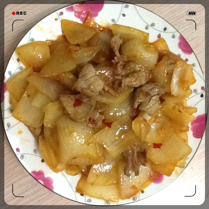 洋葱炒牛肉