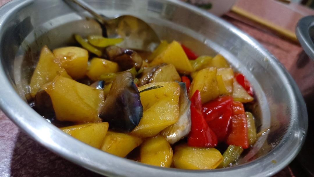 超级下饭的地三鲜