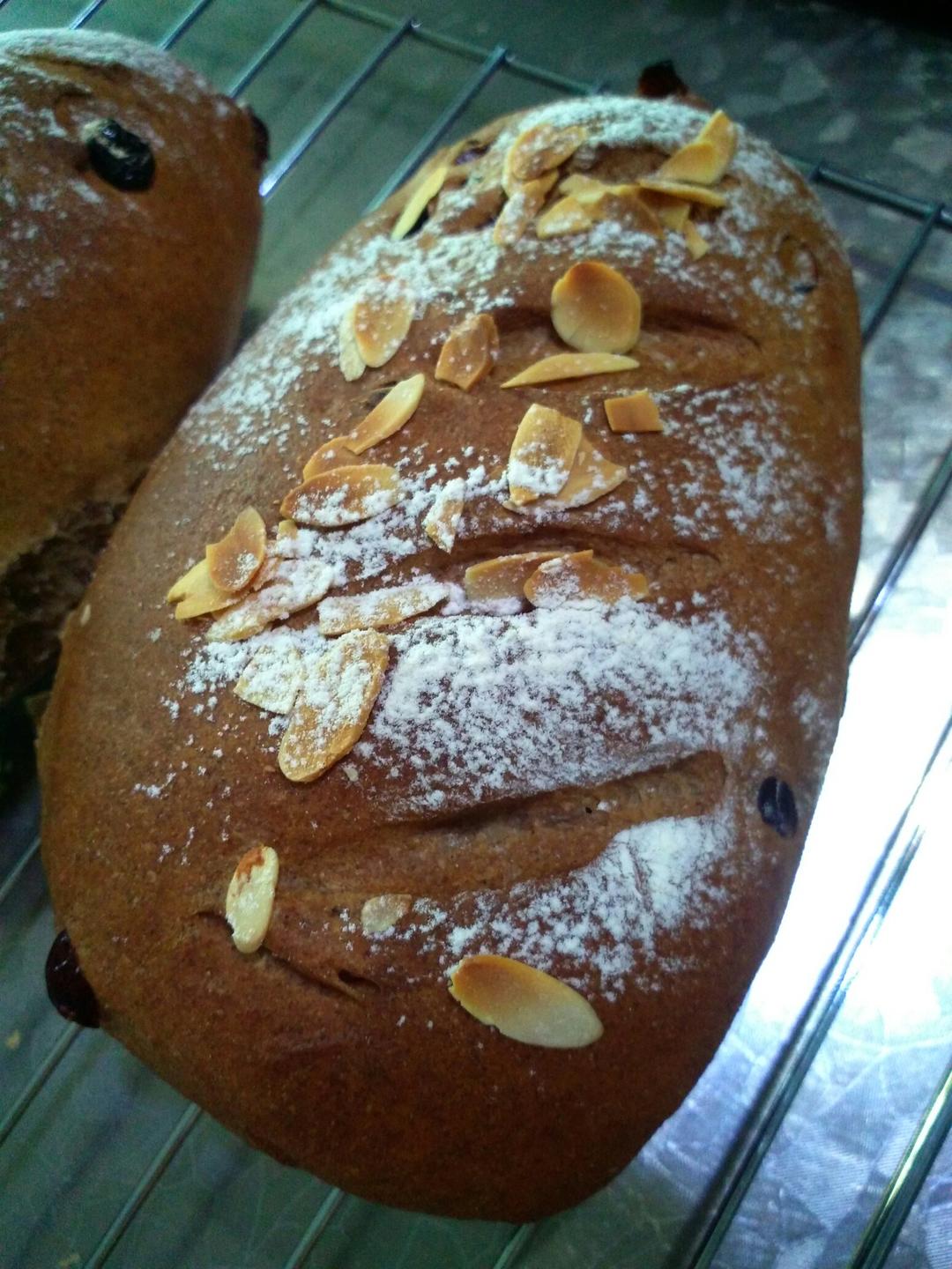 蔓越莓全麦黑糖面包