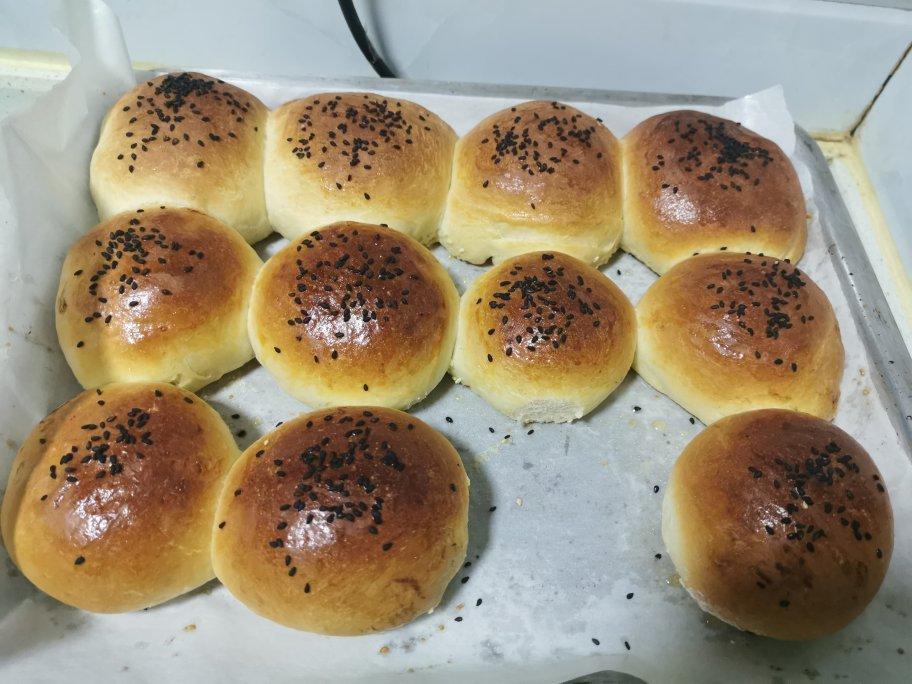 脆底蜂蜜小面包