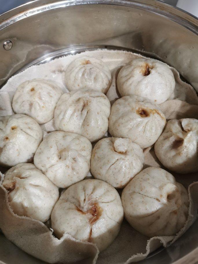 神仙配方肉包子     15个左右