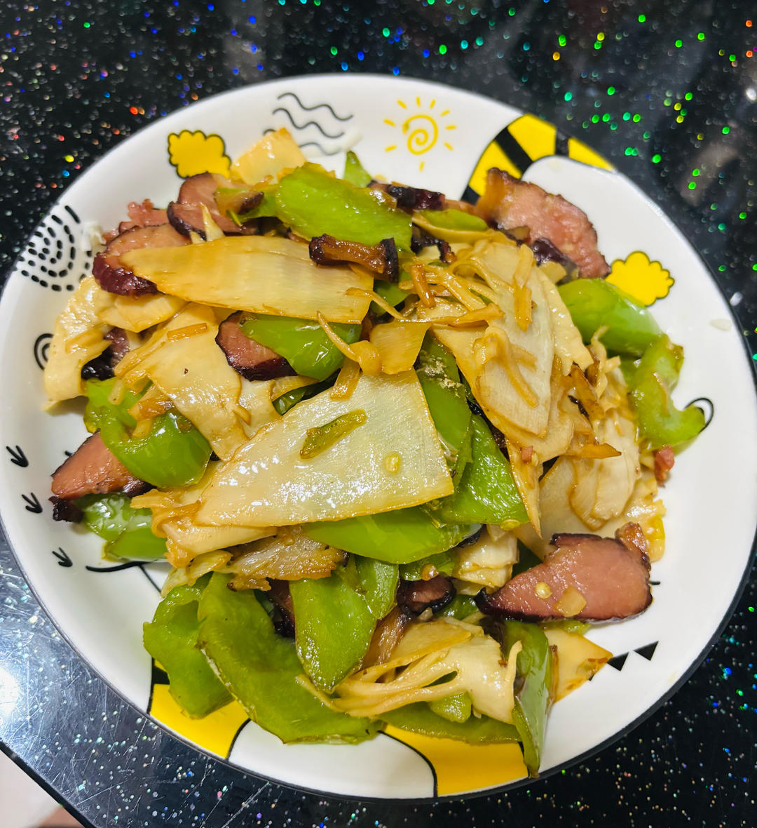 腊肉炒竹笋