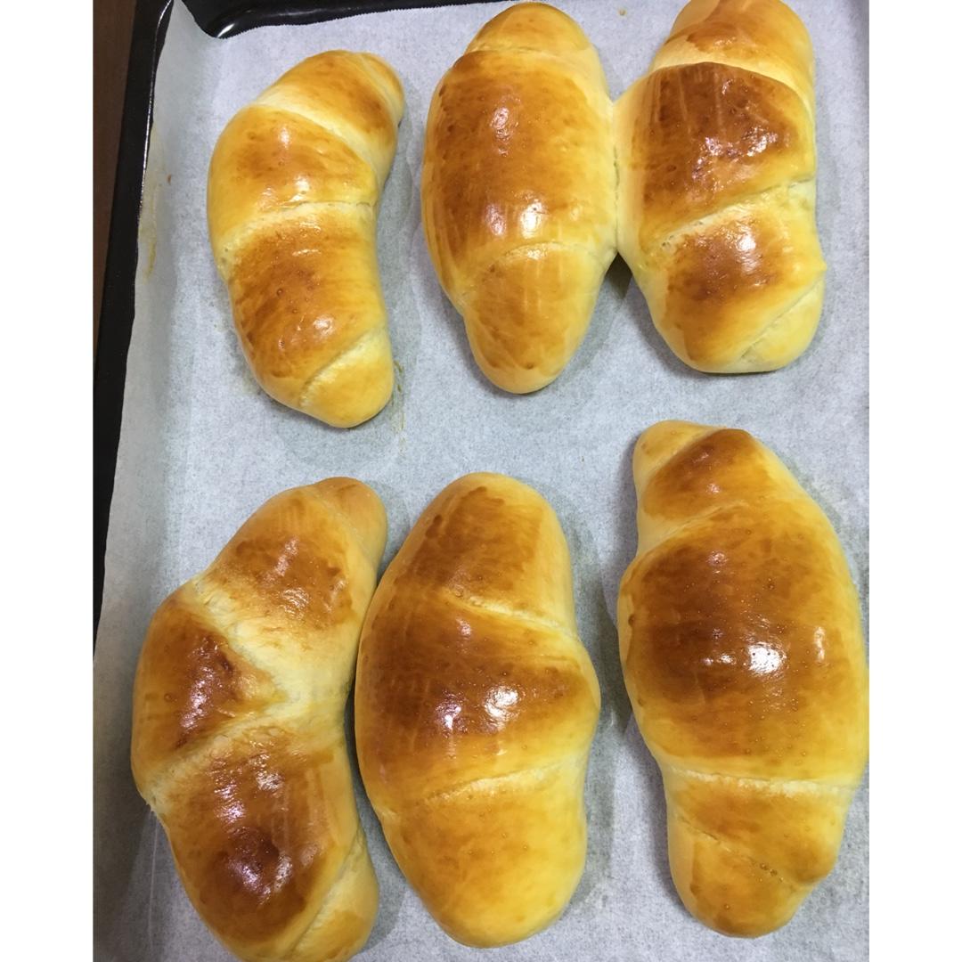 黄油面包卷