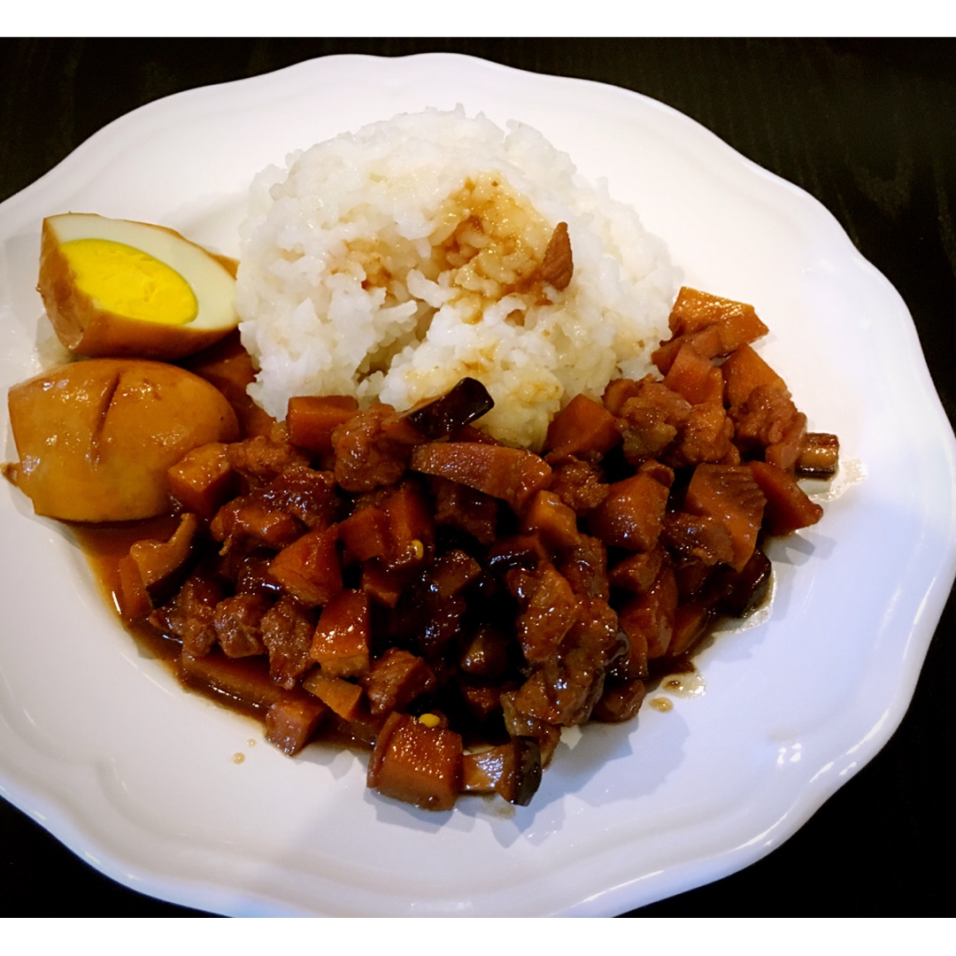 冬笋香菇卤肉饭（一碗饭俘获老公的胃）