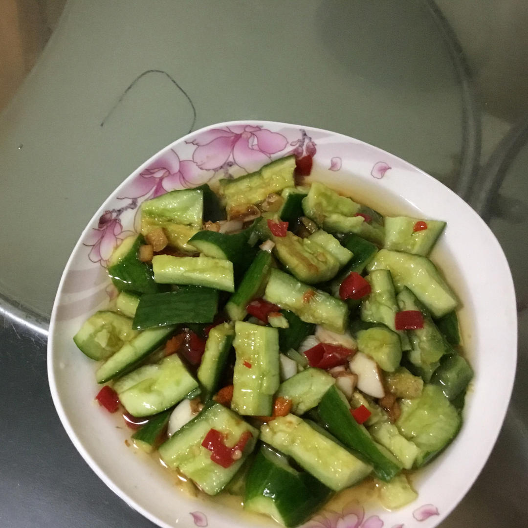 凉拌黄瓜