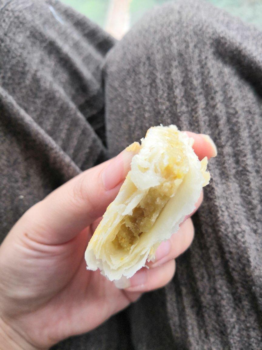 板栗飘香～新手都能学会的甜香板栗饼。(˶‾᷄ ⁻̫ ‾᷅˵)