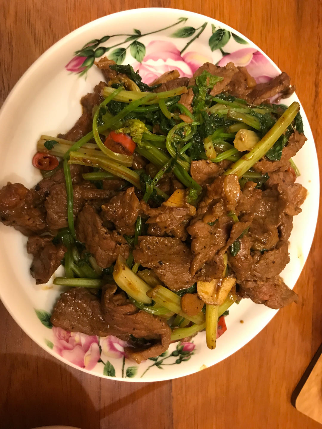 小炒黄牛肉，肉嫩味香！太好吃了简直是米饭杀手！