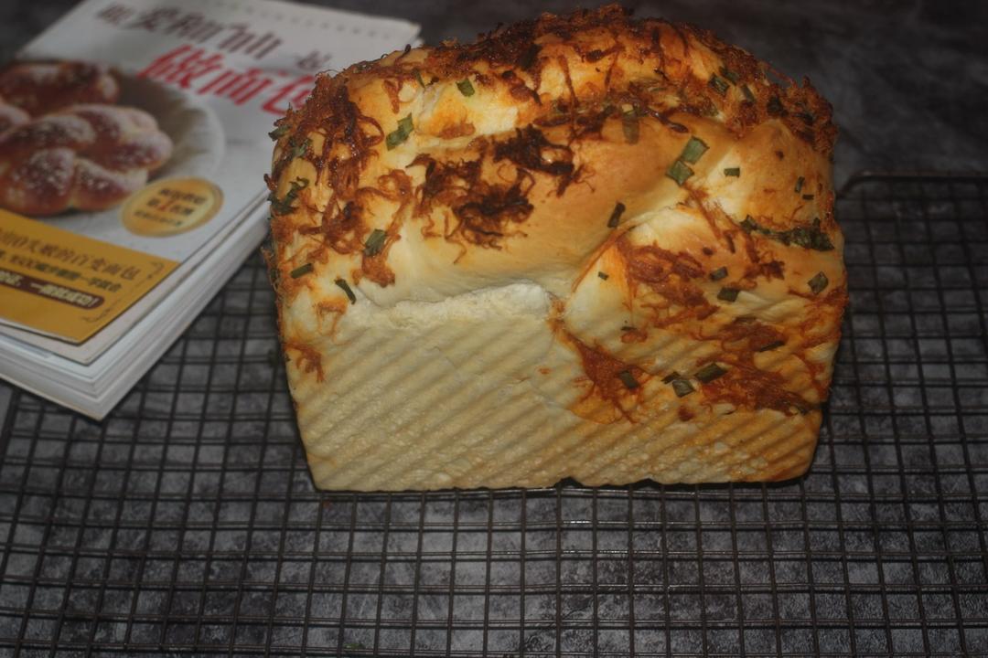 香葱肉松手撕吐司