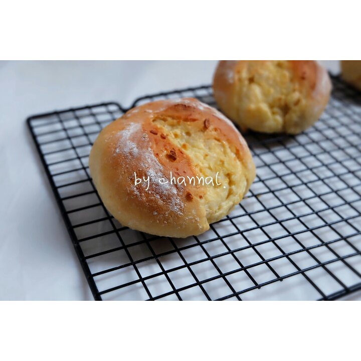 咸香柔和-超软燕麦香蒜面包