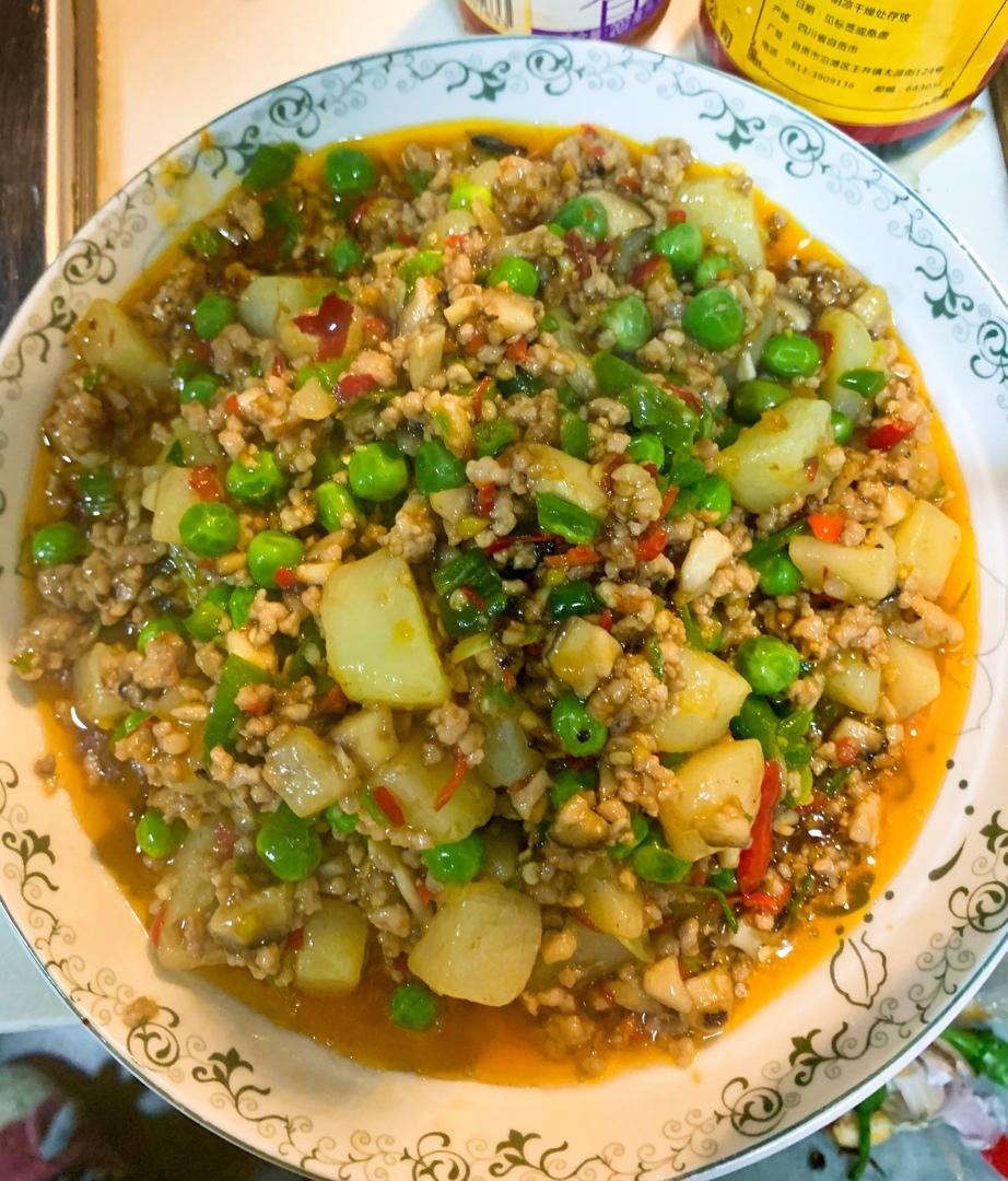 ㊙️香菇土豆肉沫拌饭❗️比外卖还好吃