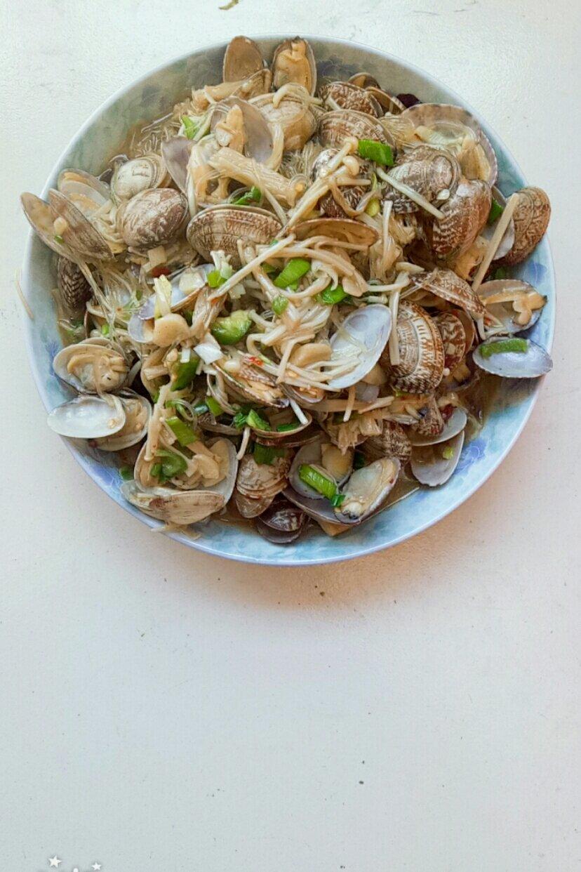 花甲粉丝金针菇