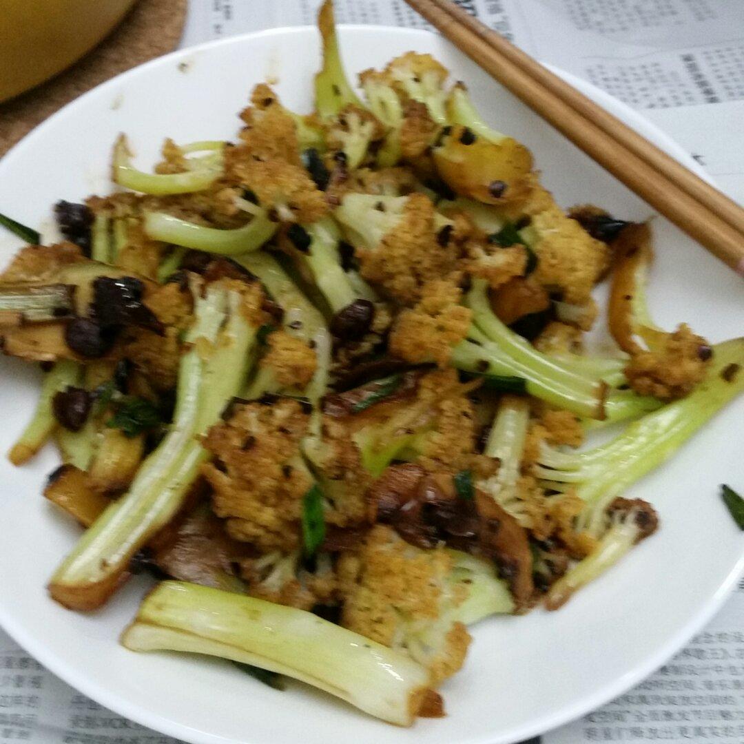 很“浪费”米饭的家常菜之一-------干锅菜花