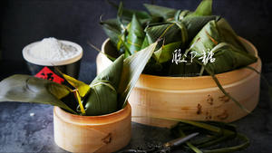 纯糯米粽子（传统三角粽包法视频）的做法 步骤13