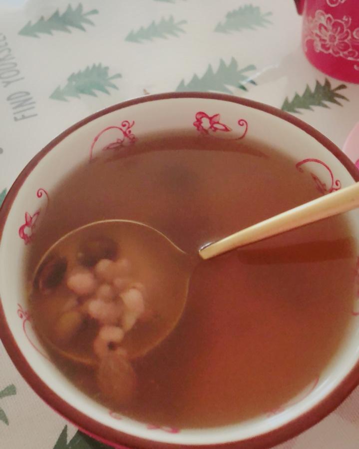 杂豆葡萄干薏米茶
