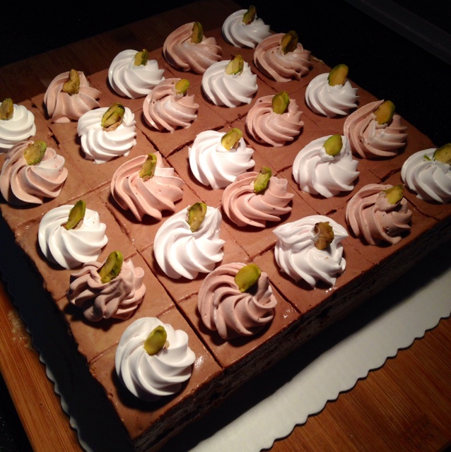 冰糖-8做的巧克力方形慕斯蛋糕