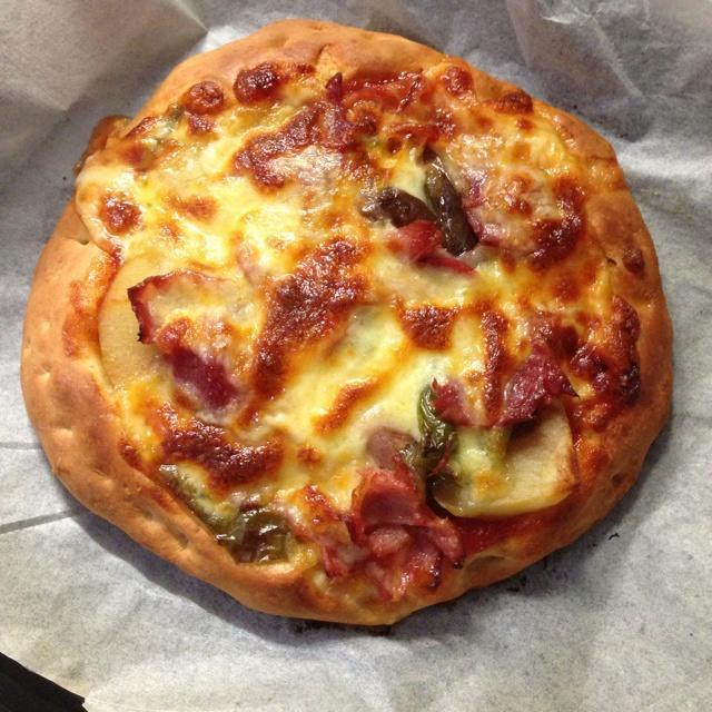 自制家庭版剩菜pizza的做法