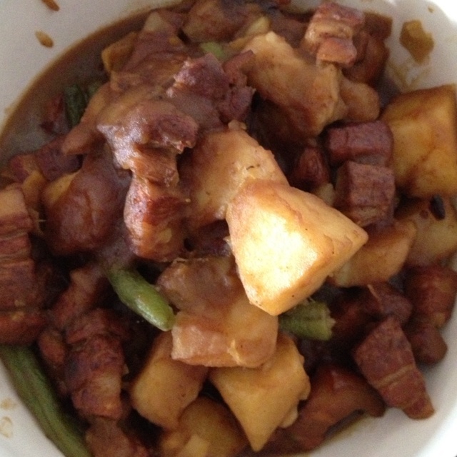 感人土豆红烧肉