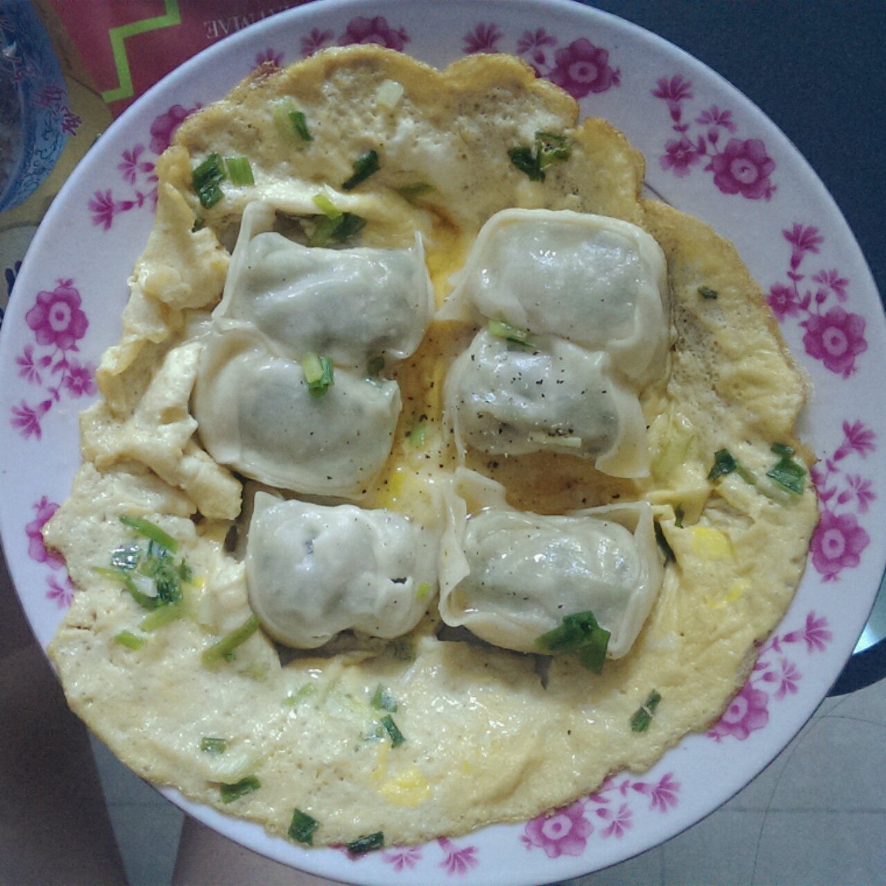蛋煎小馄饨