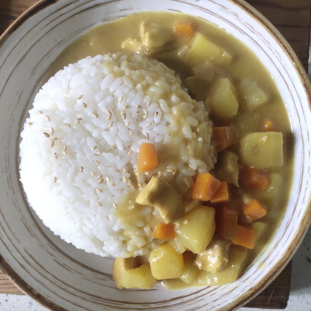 零失败日式咖喱鸡肉饭！！最正宗日本家庭做法！简单又好吃！