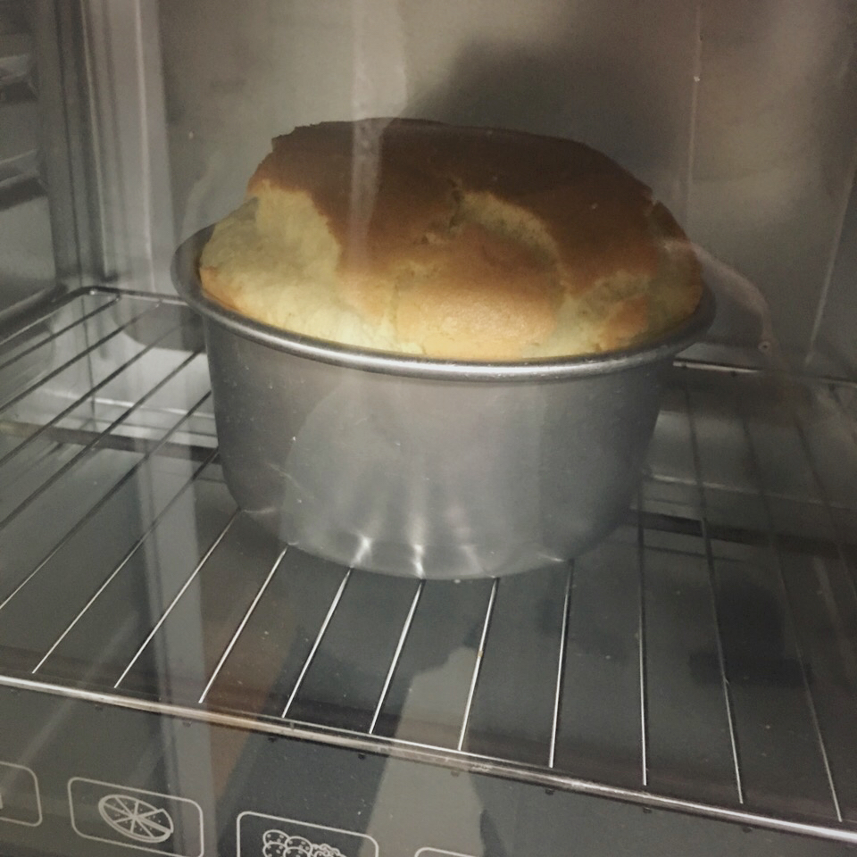6寸原味戚风蛋糕