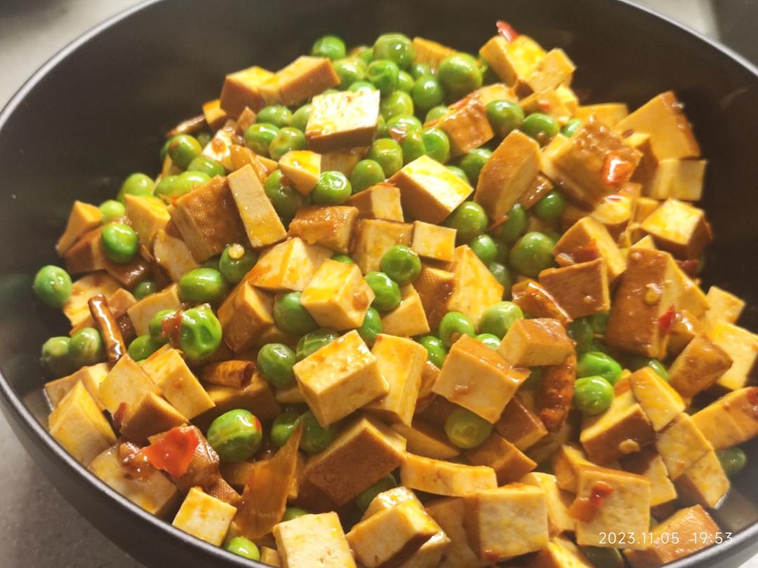 豌豆炒香干