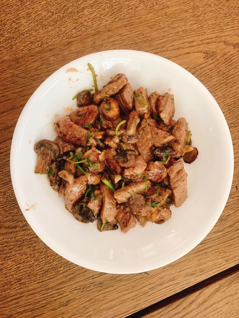 草菇牛肉（米饭杀手系列九）