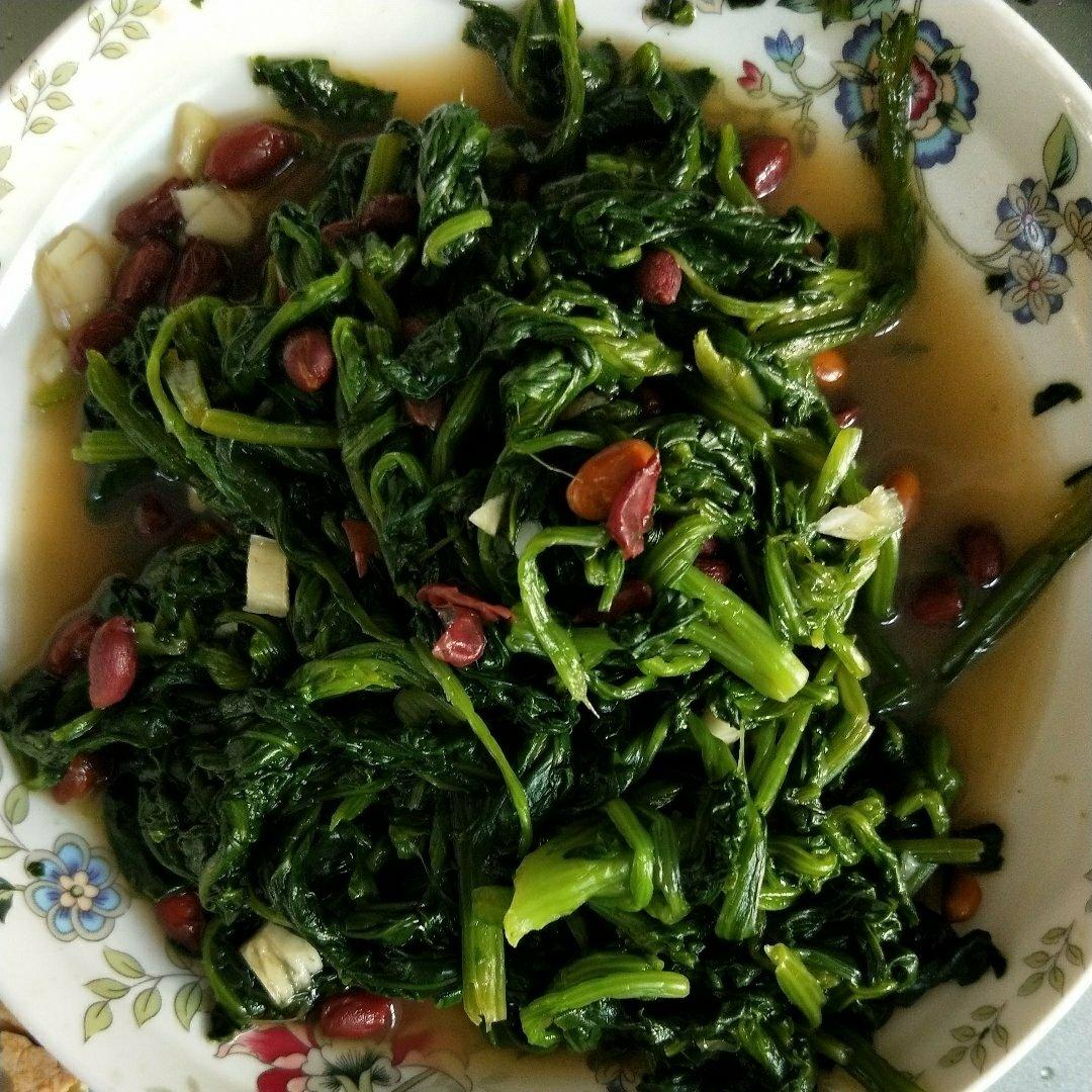 老醋菠菜花生/Vinegar spinach and peanut salad