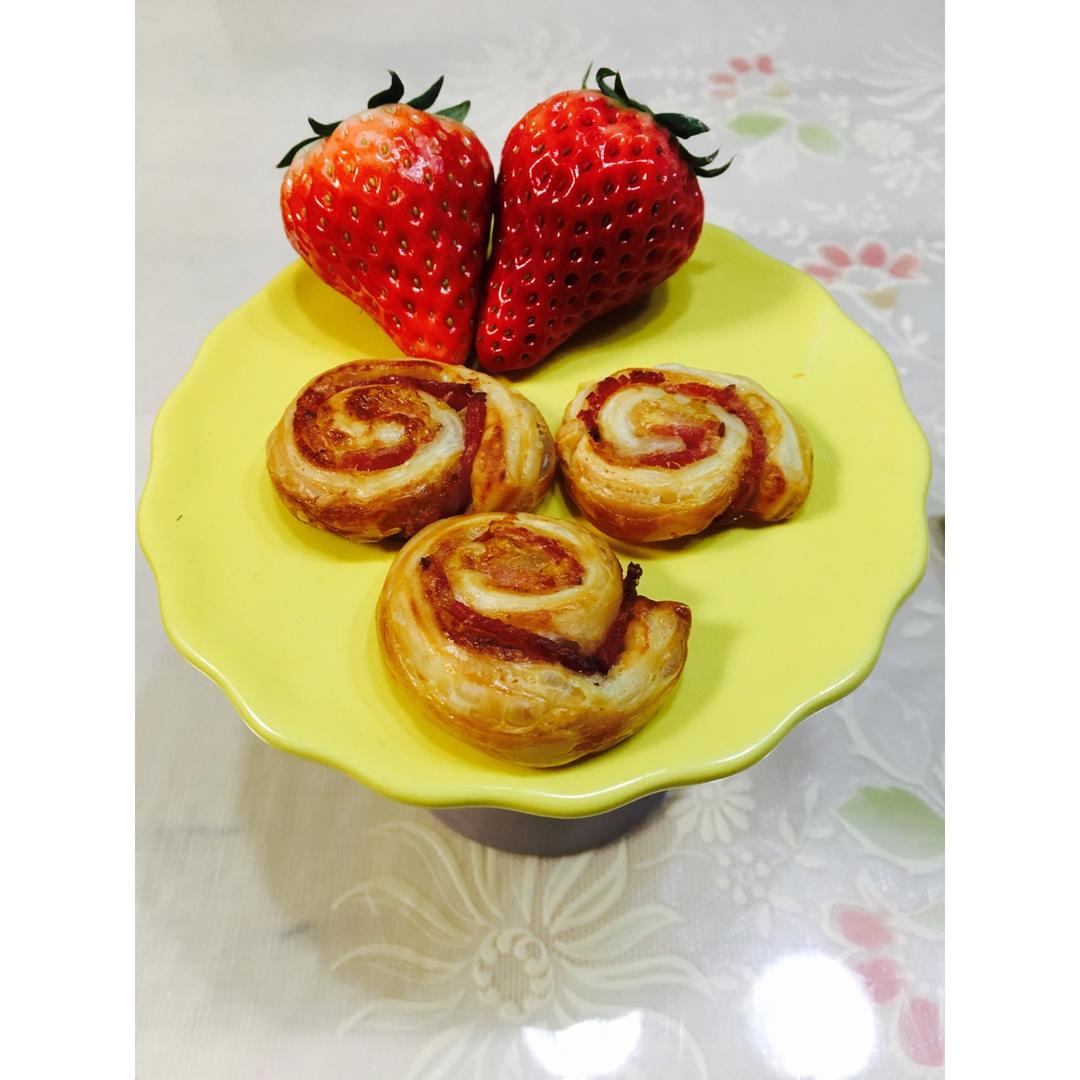 酥皮培根卷