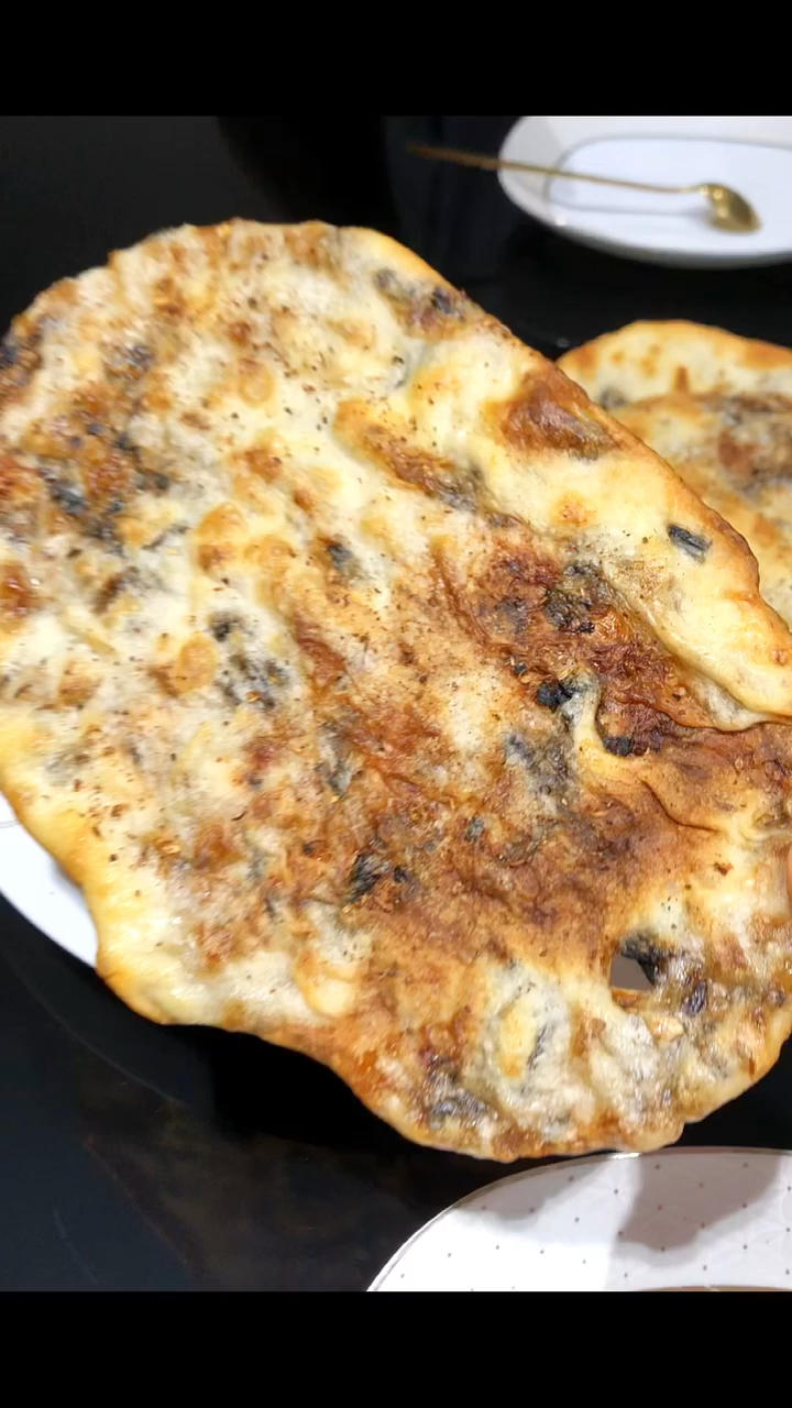 麻香酥脆的梅干菜饼