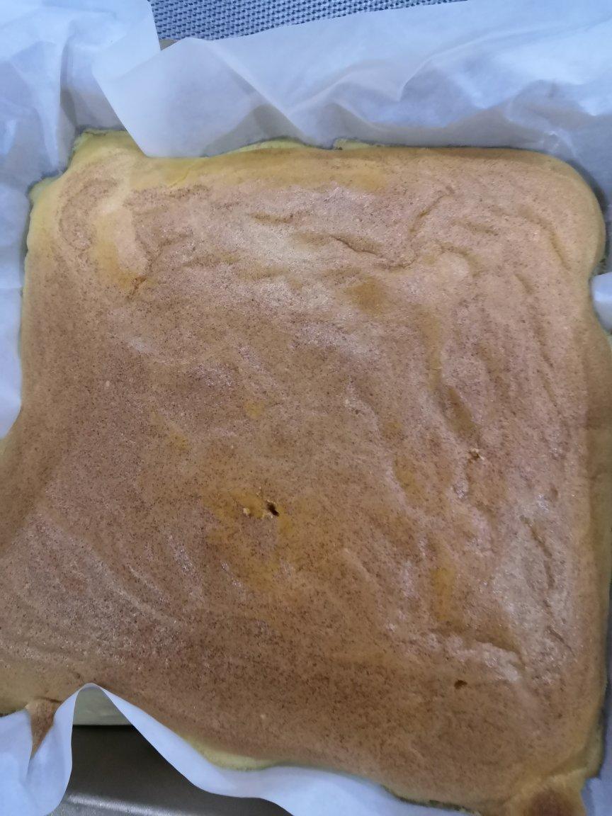 堪比柯基屁股
爆浆芝士🧀古早蛋糕