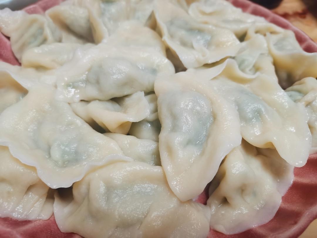 扇贝丁饺子的做法