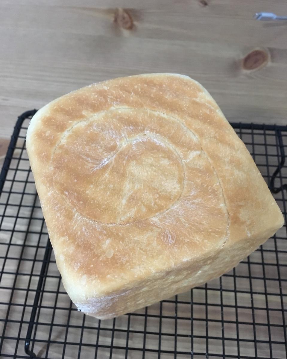 是大左做的咸方包