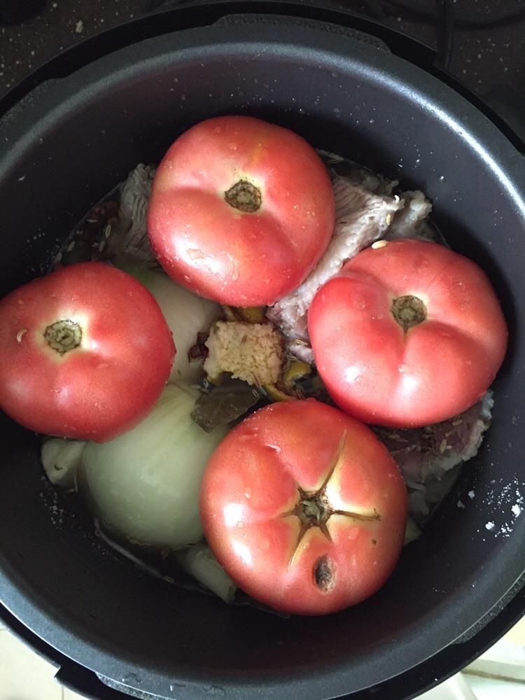 番茄炖牛腩（高压锅）