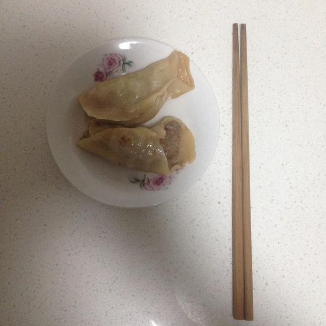 西红柿牛肉锅贴的做法