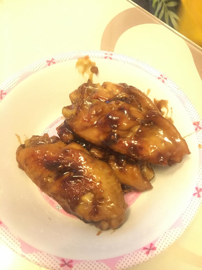 可乐鸡翅，好吃到舔手指，隔壁小孩馋哭了！