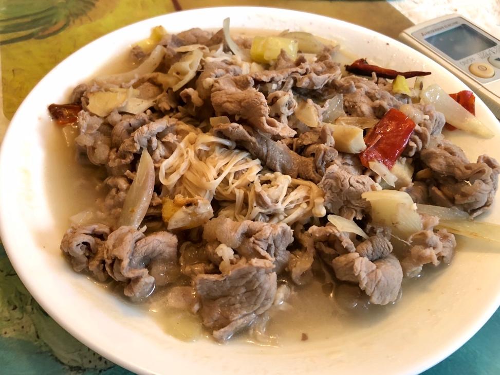 年夜饭必吃的酸汤肥牛