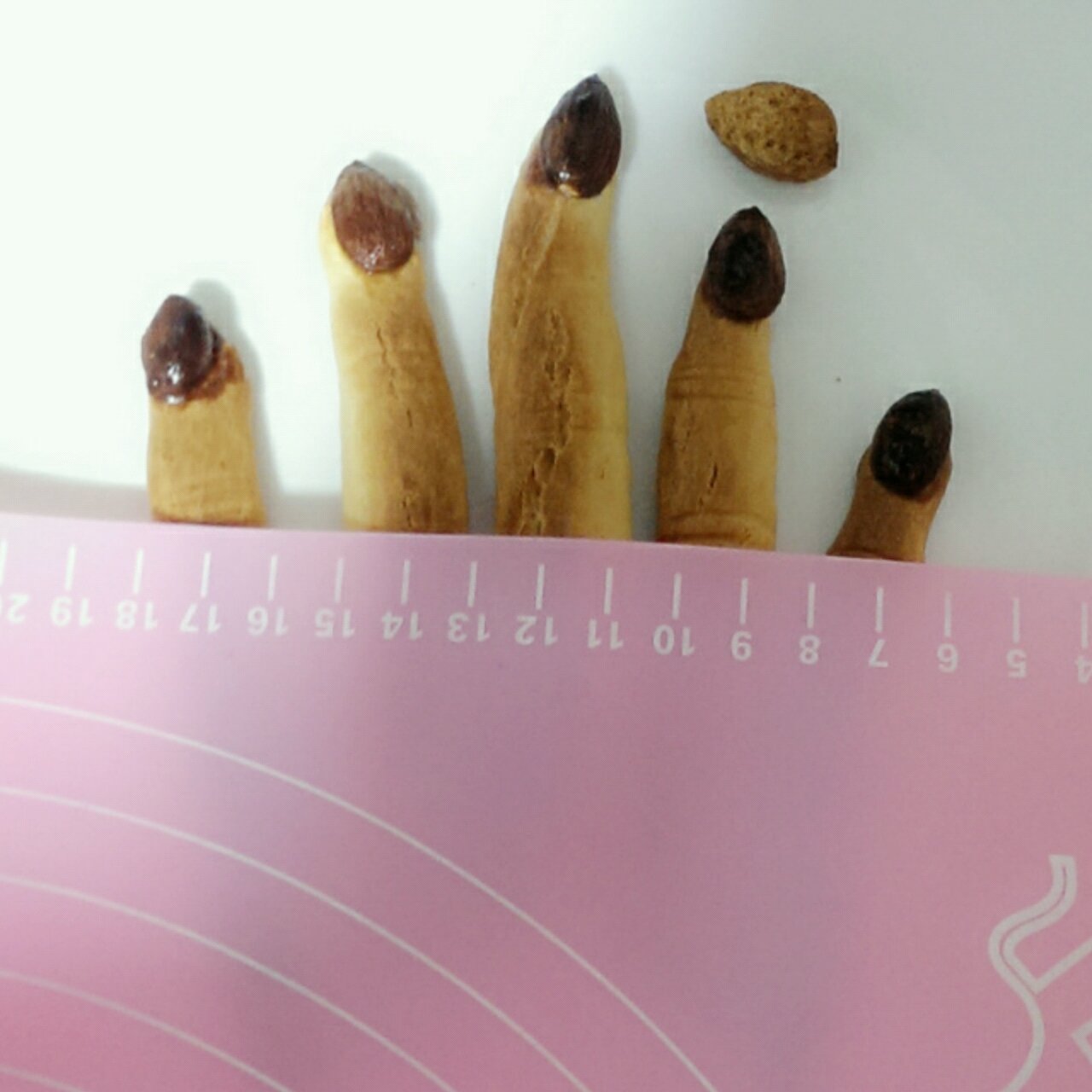 【万圣节】万圣节女巫手指饼干—美的T7-L382B智烤大师