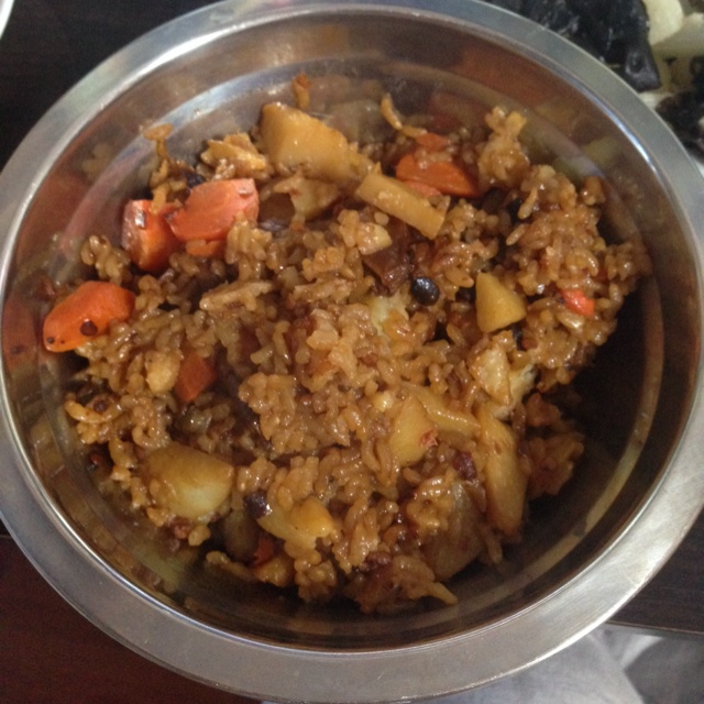 秘制土豆焖饭