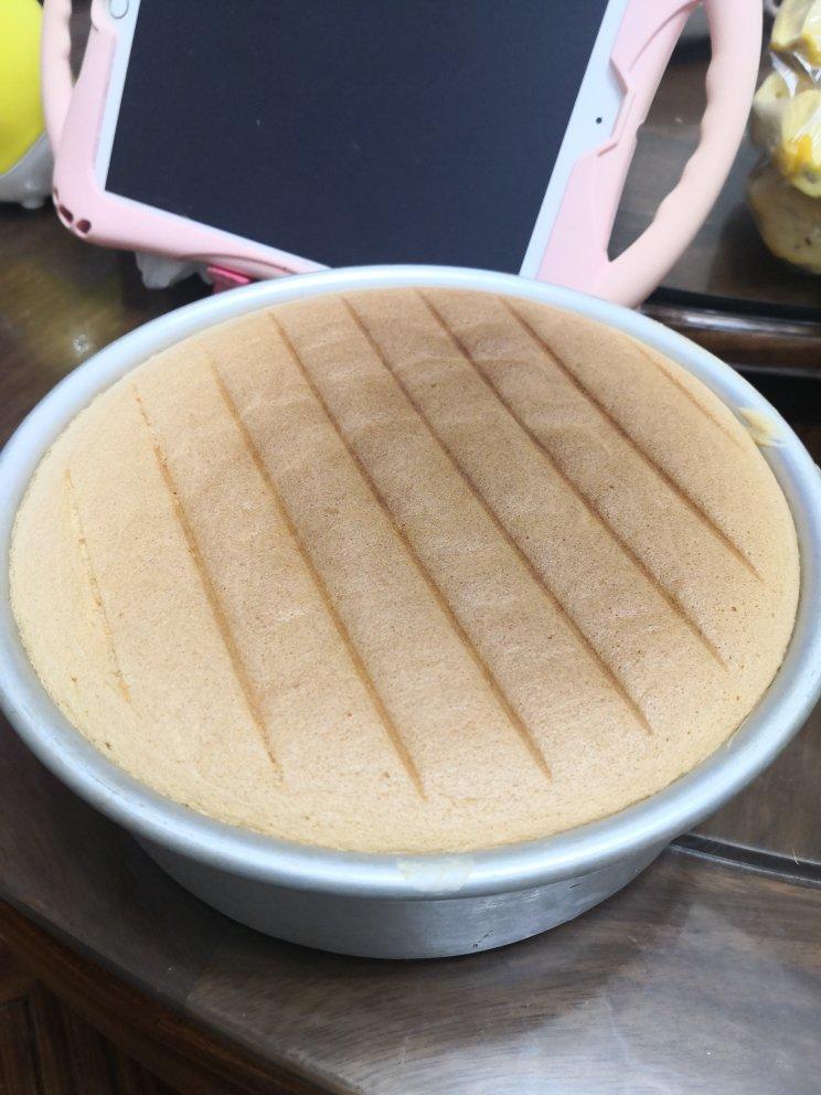 六寸戚风蛋糕(掌握这几点，做戚风就跟煮米饭一样简单)