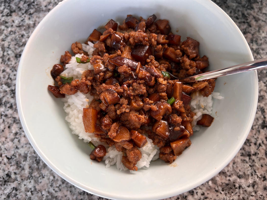 台式（香菇）卤肉饭/肉燥饭