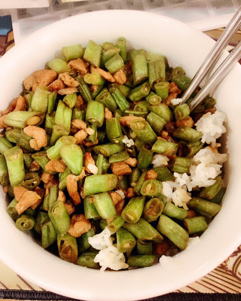 豆角肉末下饭菜