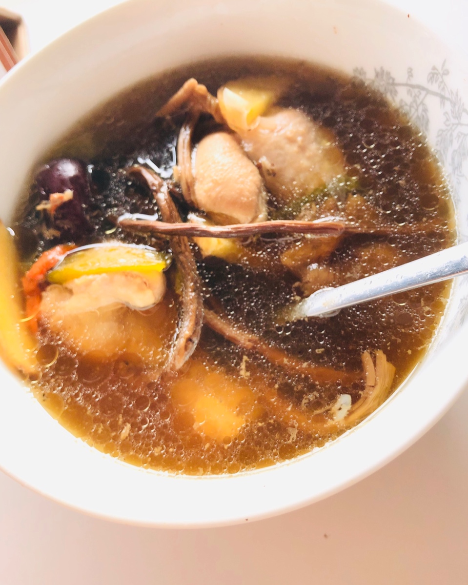 高压锅版香菇鸡汤