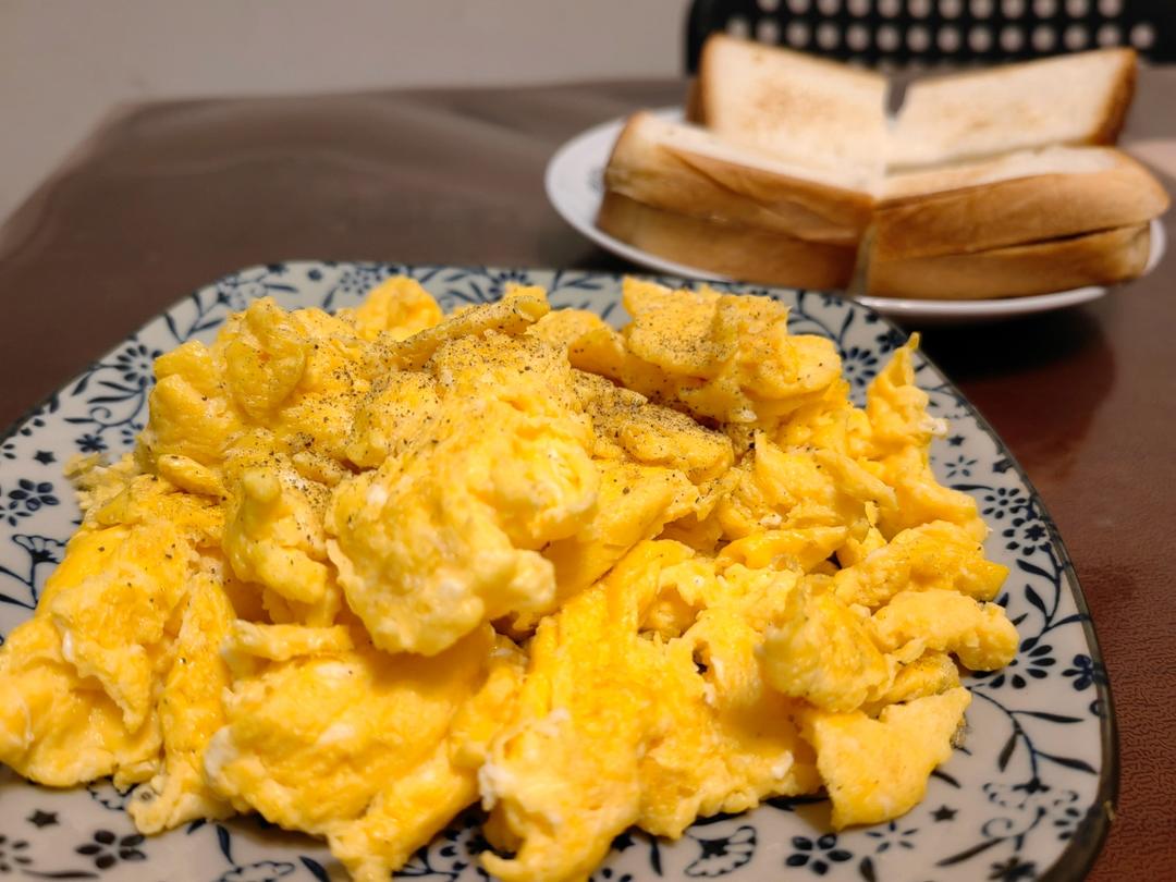 🥚滑嫩嫩美式炒蛋🥚（简单快手）