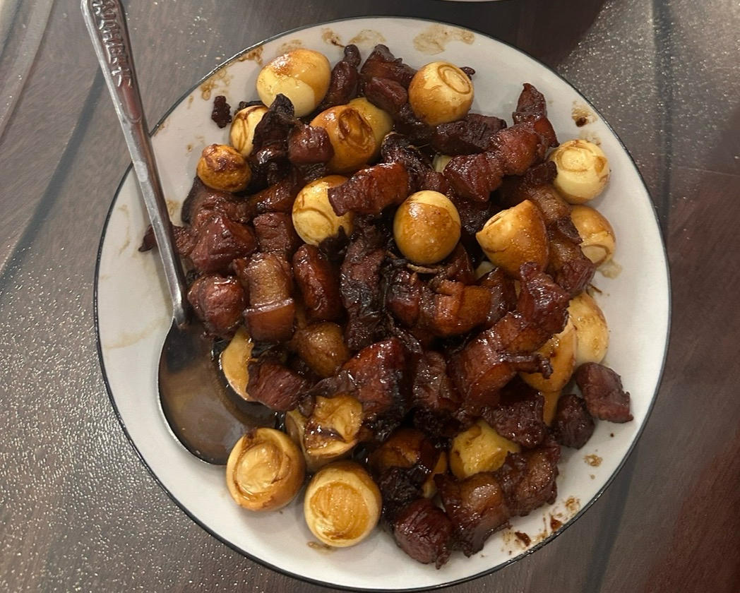红烧肉鹌鹑蛋