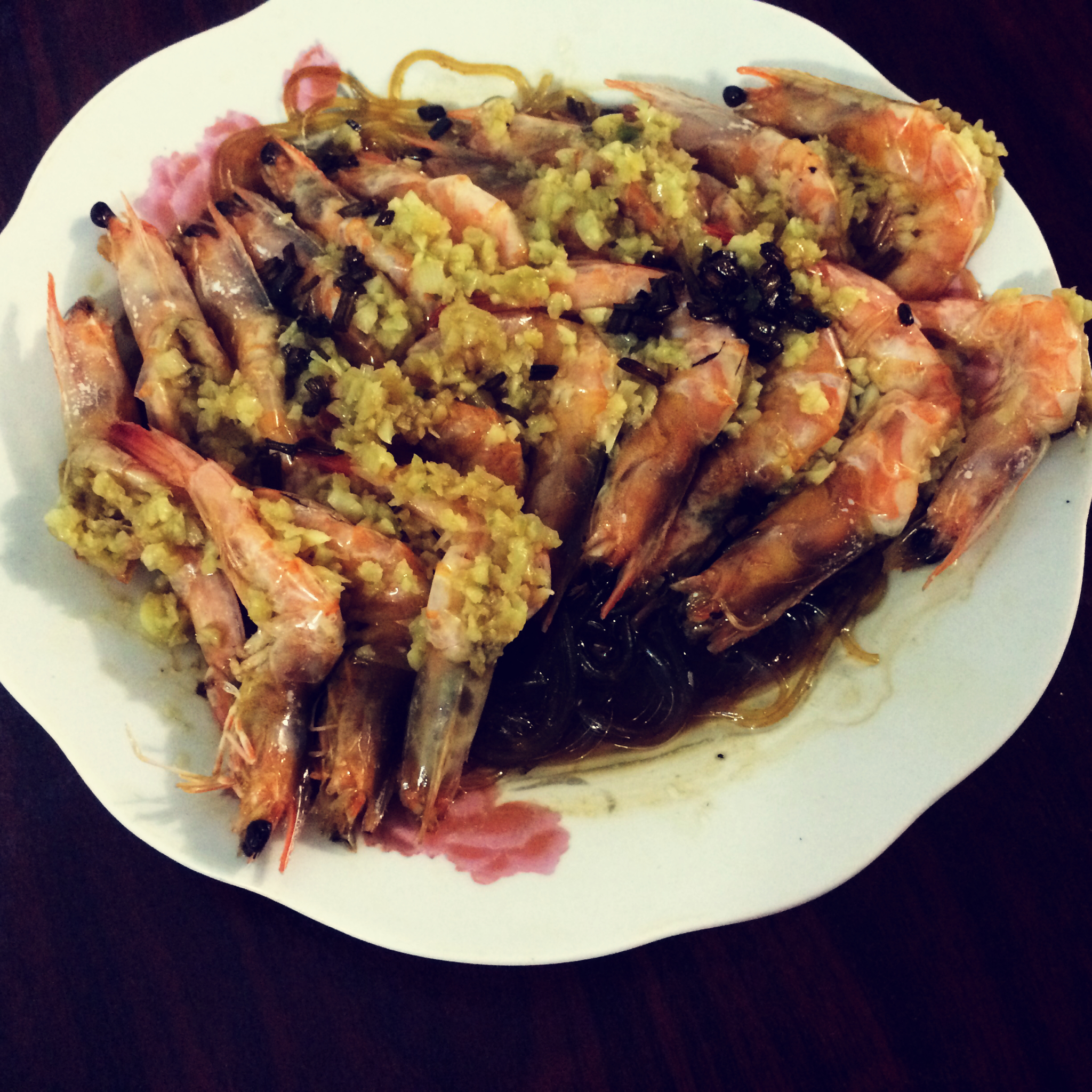 蒜蓉粉丝蒸大虾