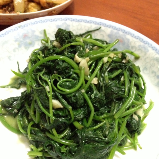 清炒番薯叶